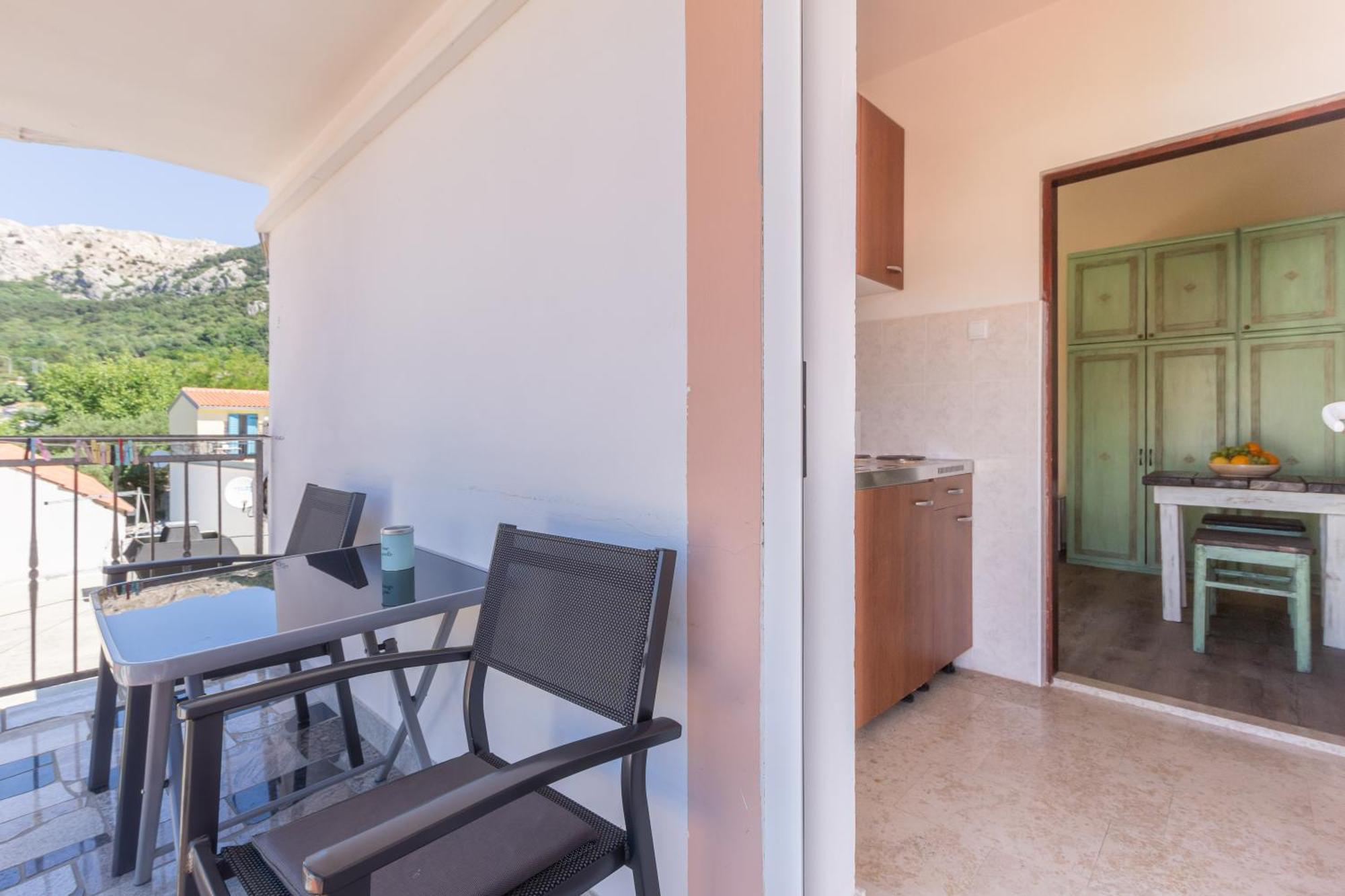 Rooms & Studio Apartments By The Way Baška Exterior foto